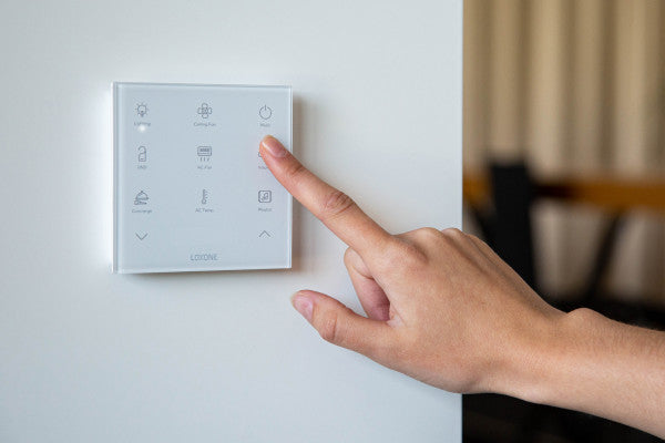 Loxone Touch Pure Flex Air Weiß